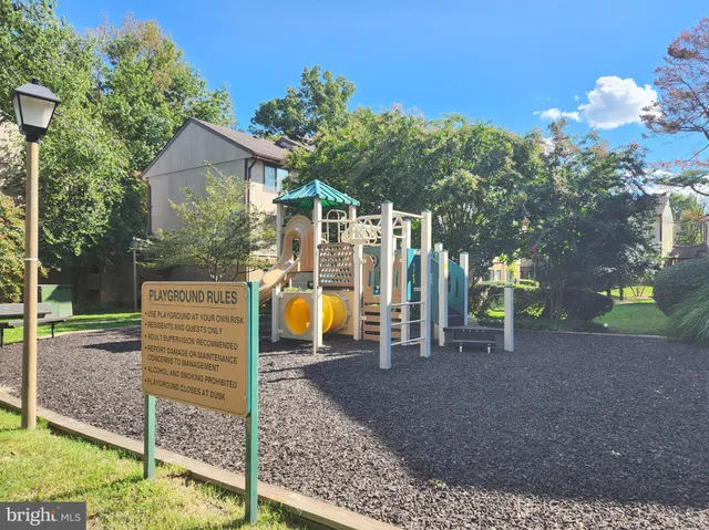 a view of outdoor space yard and deck