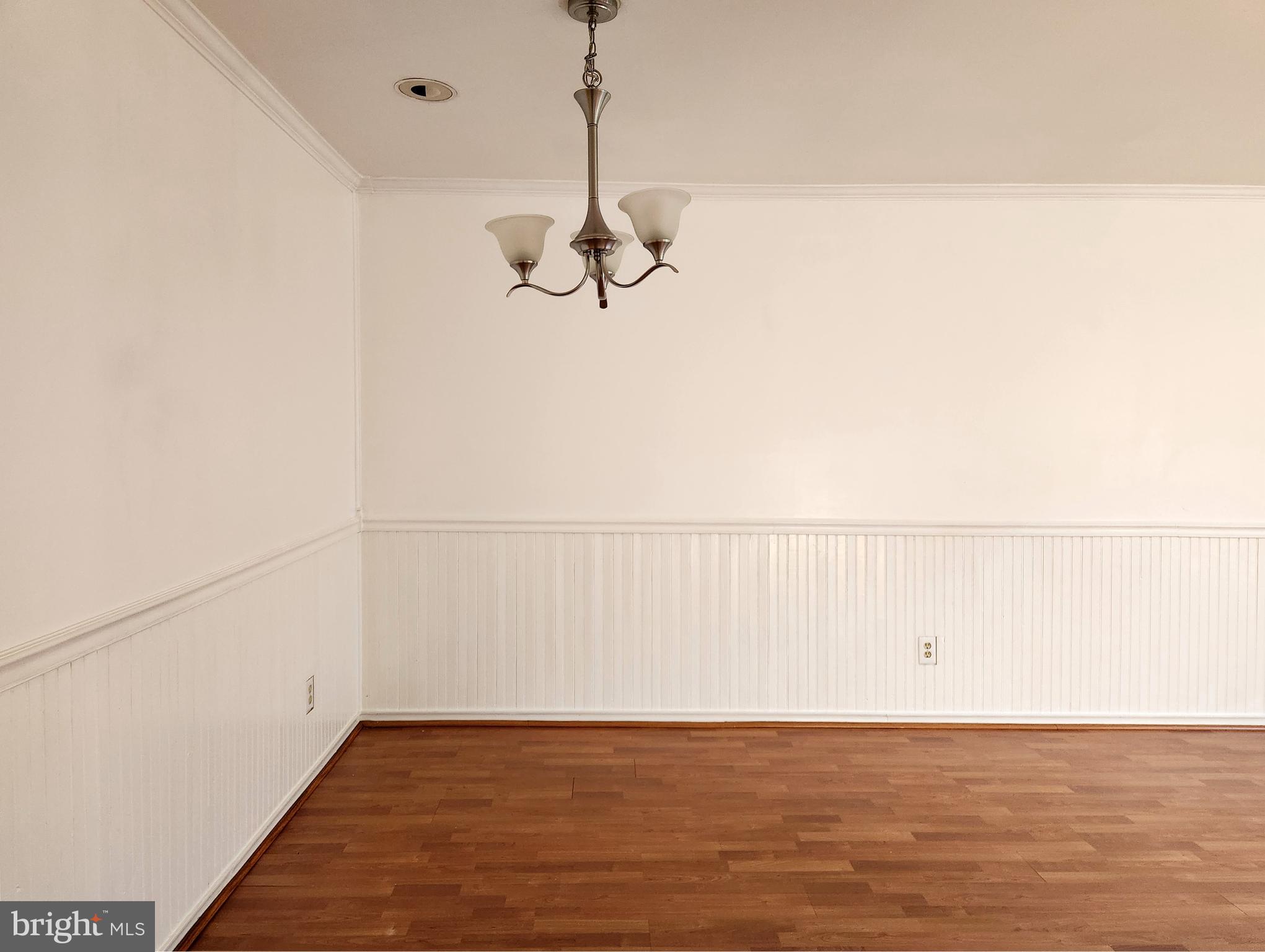 1710 Westwind Way McLean, VA 22102 - Photo 8 of 25 a view of a room with wooden floor