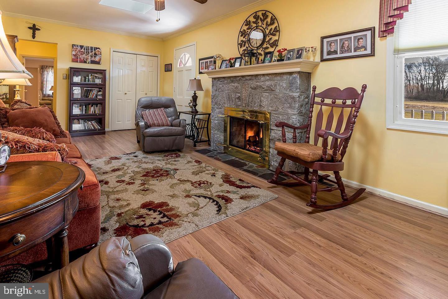 4213 Bridgeboro Road Delran, NJ 08057 - Photo 6 of 18