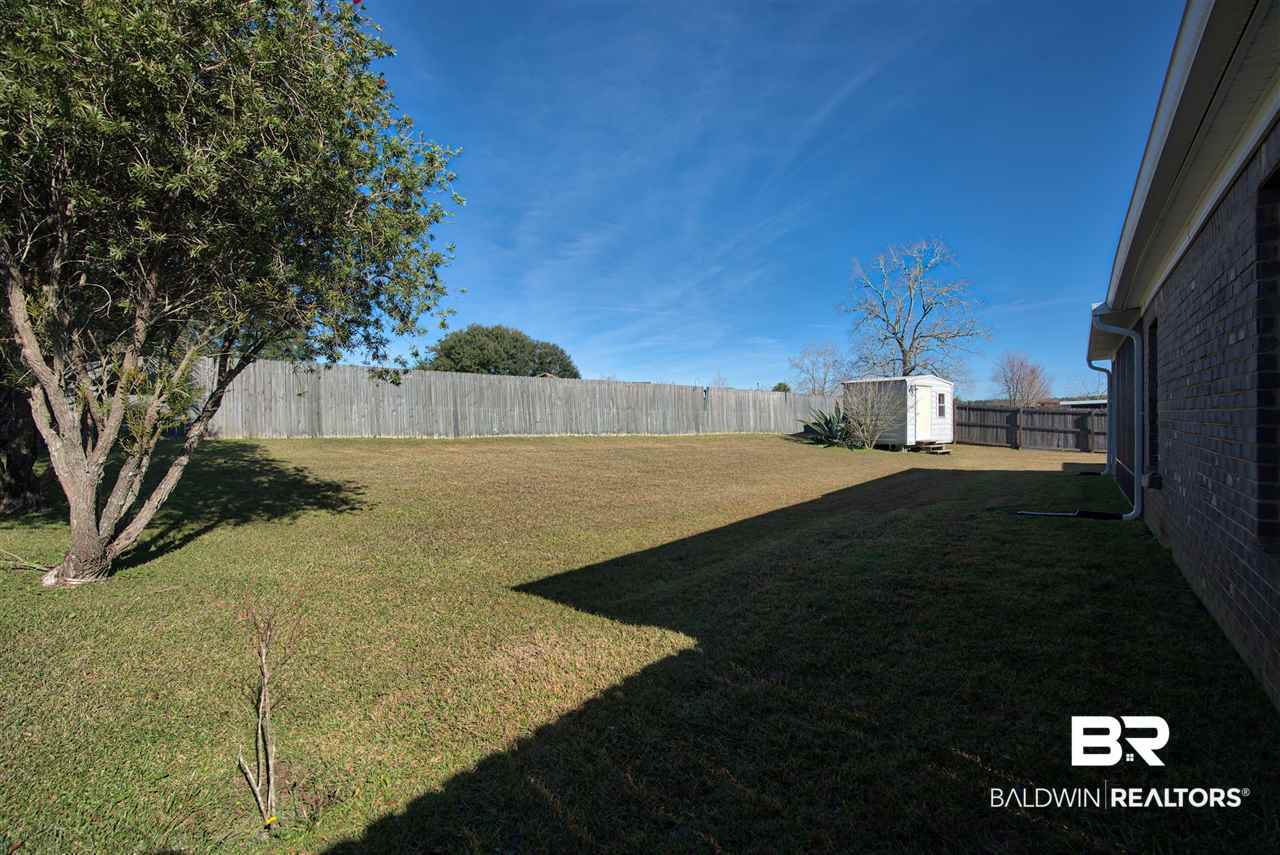 25525 Overlook Drive Loxley, AL 36551 - Photo 33 of 37 fenced in backyard