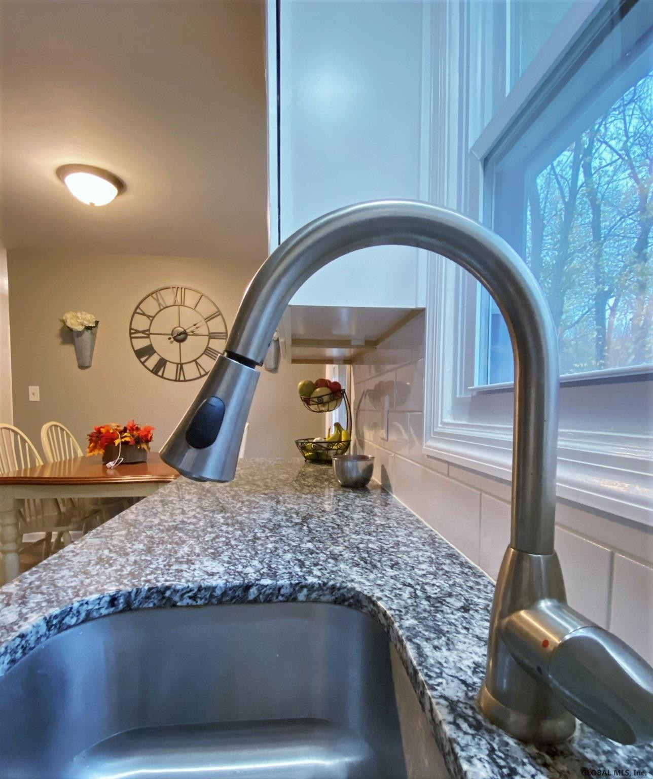 940 Balltown Road Niskayuna, NY 12309 - Photo 13 of 31 Photo 13