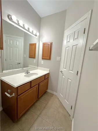 $330,000 | 305 Holleman Drive East, Unit 1504, College Station, TX 77840