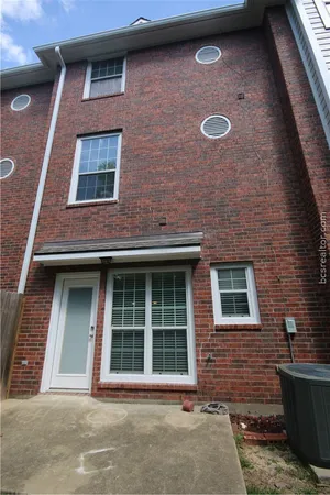 $330,000 | 305 Holleman Drive East, Unit 1504, College Station, TX 77840