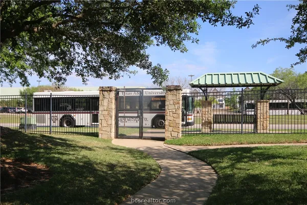 $330,000 | 305 Holleman Drive East, Unit 1504, College Station, TX 77840