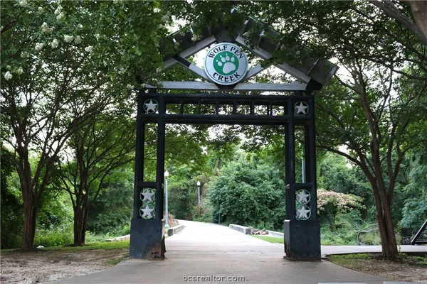 $330,000 | 305 Holleman Drive East, Unit 1504, College Station, TX 77840