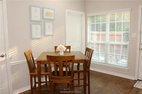 $330,000 | 305 Holleman Drive East, Unit 1504, College Station, TX 77840