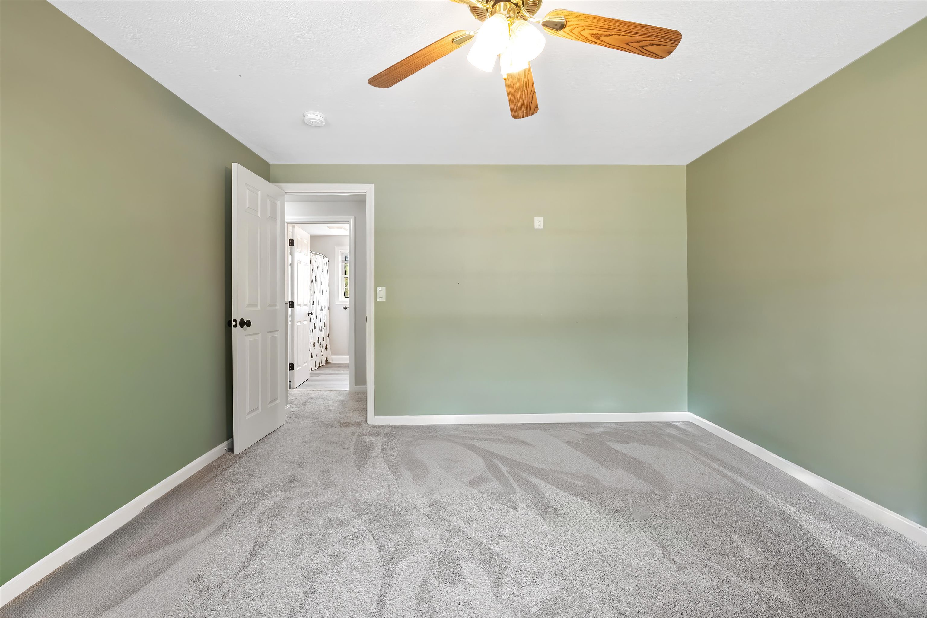 77 Gould Road Weare, NH 03281 - Photo 34 of 46