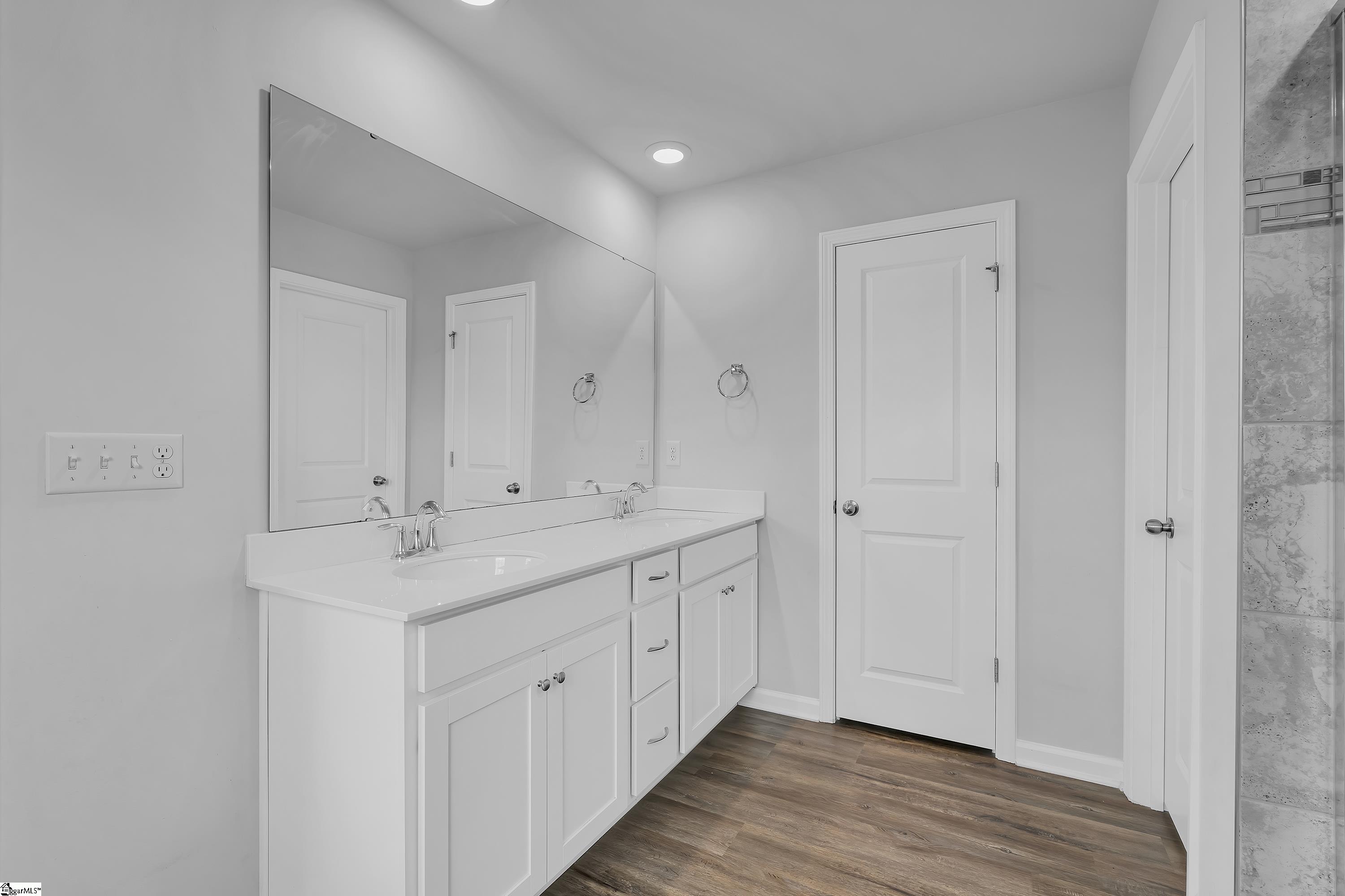 8 Leander Drive Greer, SC 29651 - Photo 25 of 31