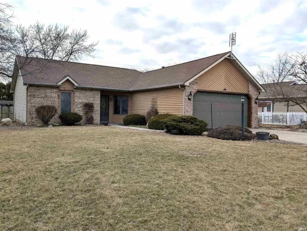 $200,000 | 109 Greenbriar Drive, Bluffton, IN 46714