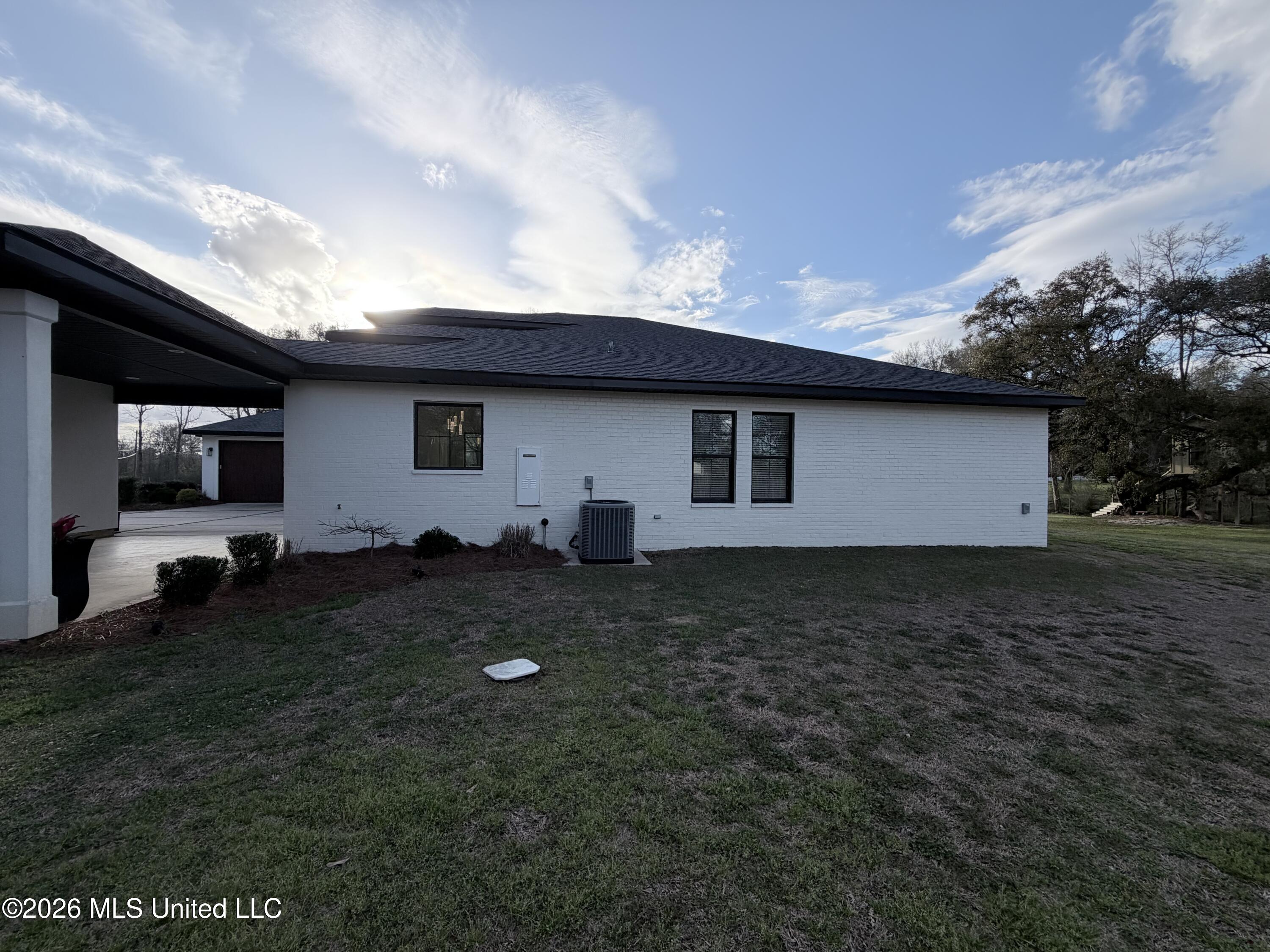 5455 Gavin Hamilton Road Moss Point, MS 39562 - Photo 37 of 43 IMG_3644