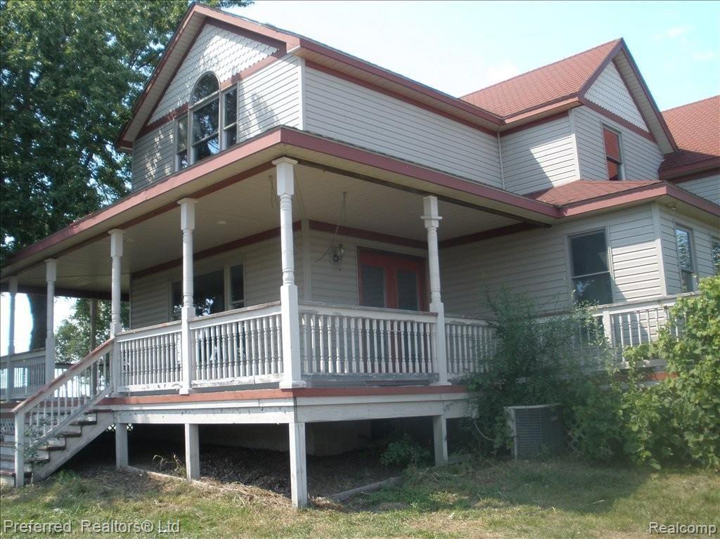 1101 South Ridge Road Canton, MI 48188 - Photo 3 of 22 Sideview
