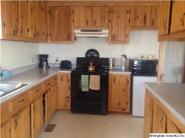 215 Craft Road Talladega, AL 35160 - Photo 11 of 18