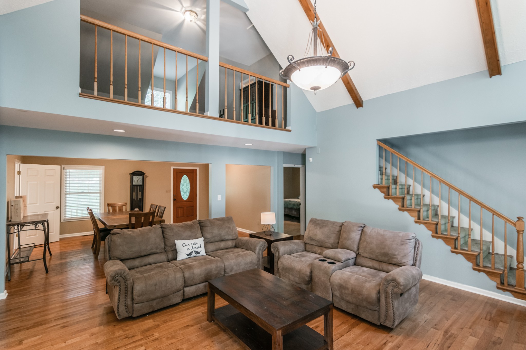 5207 Stacy Springs Road Springfield, TN 37172 - Photo 6 of 30 a living room with furniture and a large window