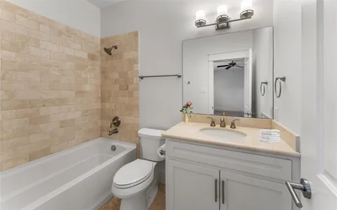 $494,900 | 4938 Edison Park Lane, Houston, TX 77081