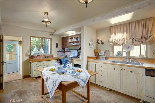 $6,995,000 | 27002 Avenida Las Palmas, Dana Point, CA 92624