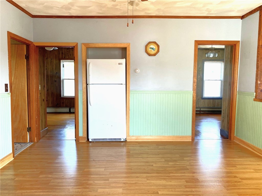 39 Cole Street Bristol, RI 02809 - Photo 11 of 19