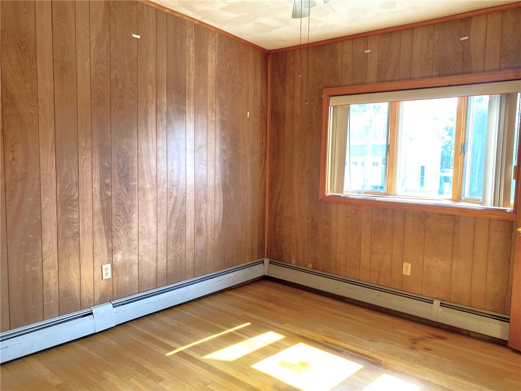 39 Cole Street Bristol, RI 02809 - Photo 17 of 19