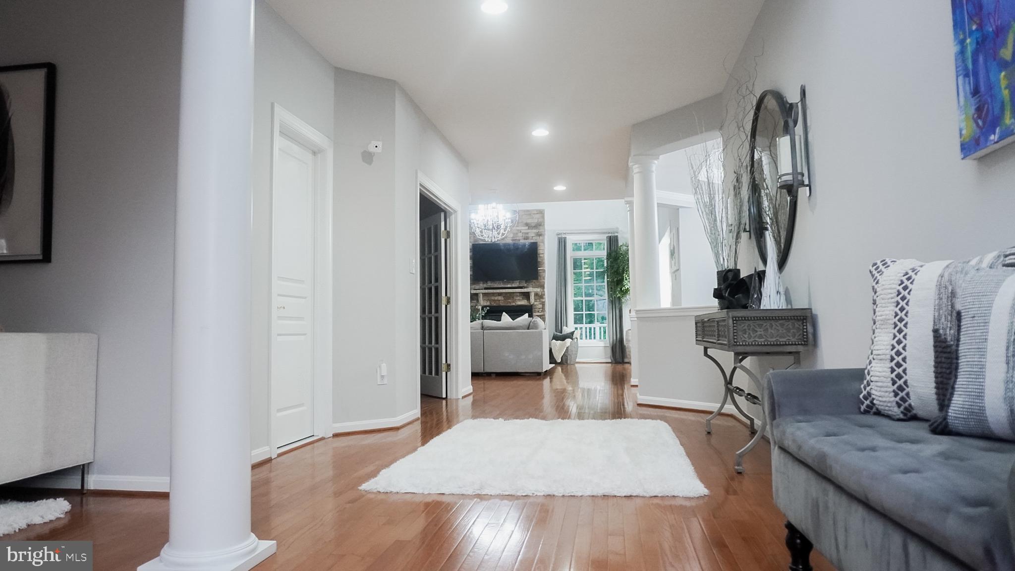 1613 Chapel Ridge Court Hanover, MD 21076 - Photo 5 of 60 Spacious foyer