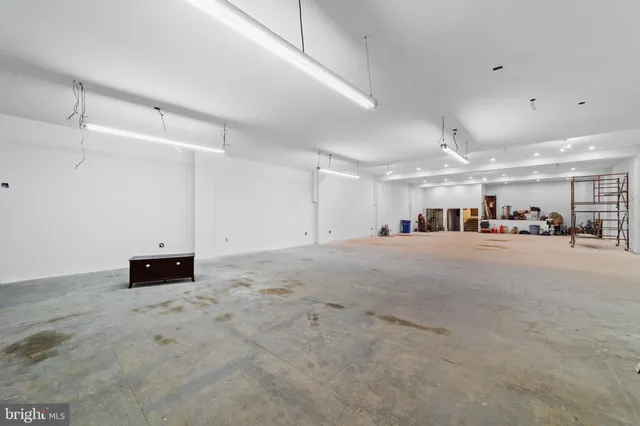 a view of a storage & utility area