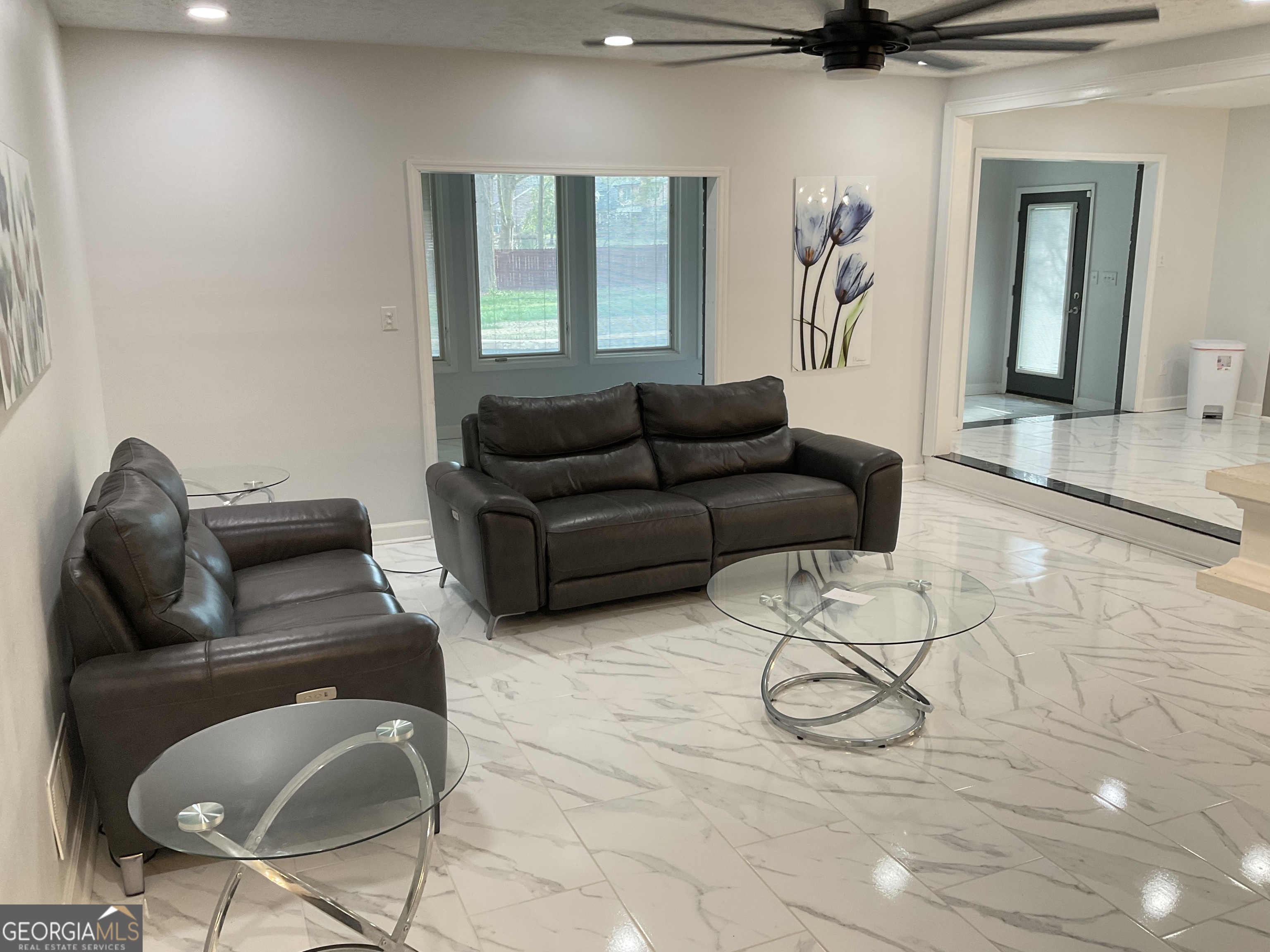 558 Kenwood Road Fayetteville, GA 30214 - Photo 2 of 22