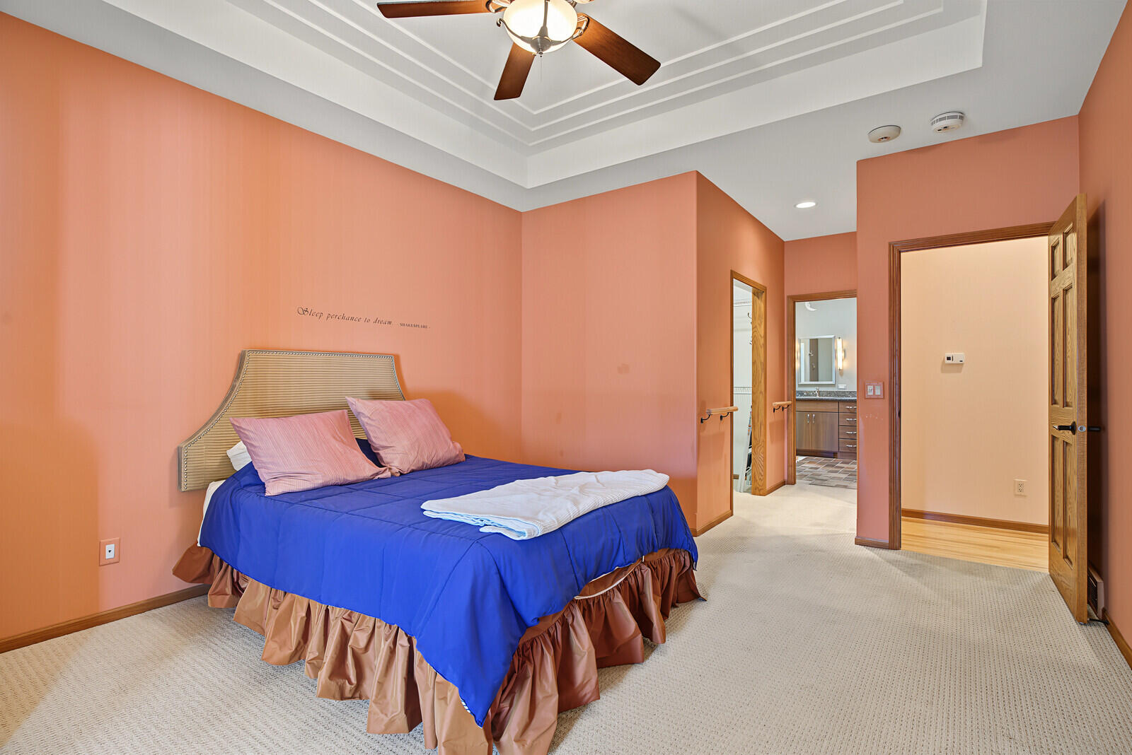 424 French Road Onalaska, WI 54650 - Photo 31 of 50 33_424FrenchRd_MasterBedroom1_mls