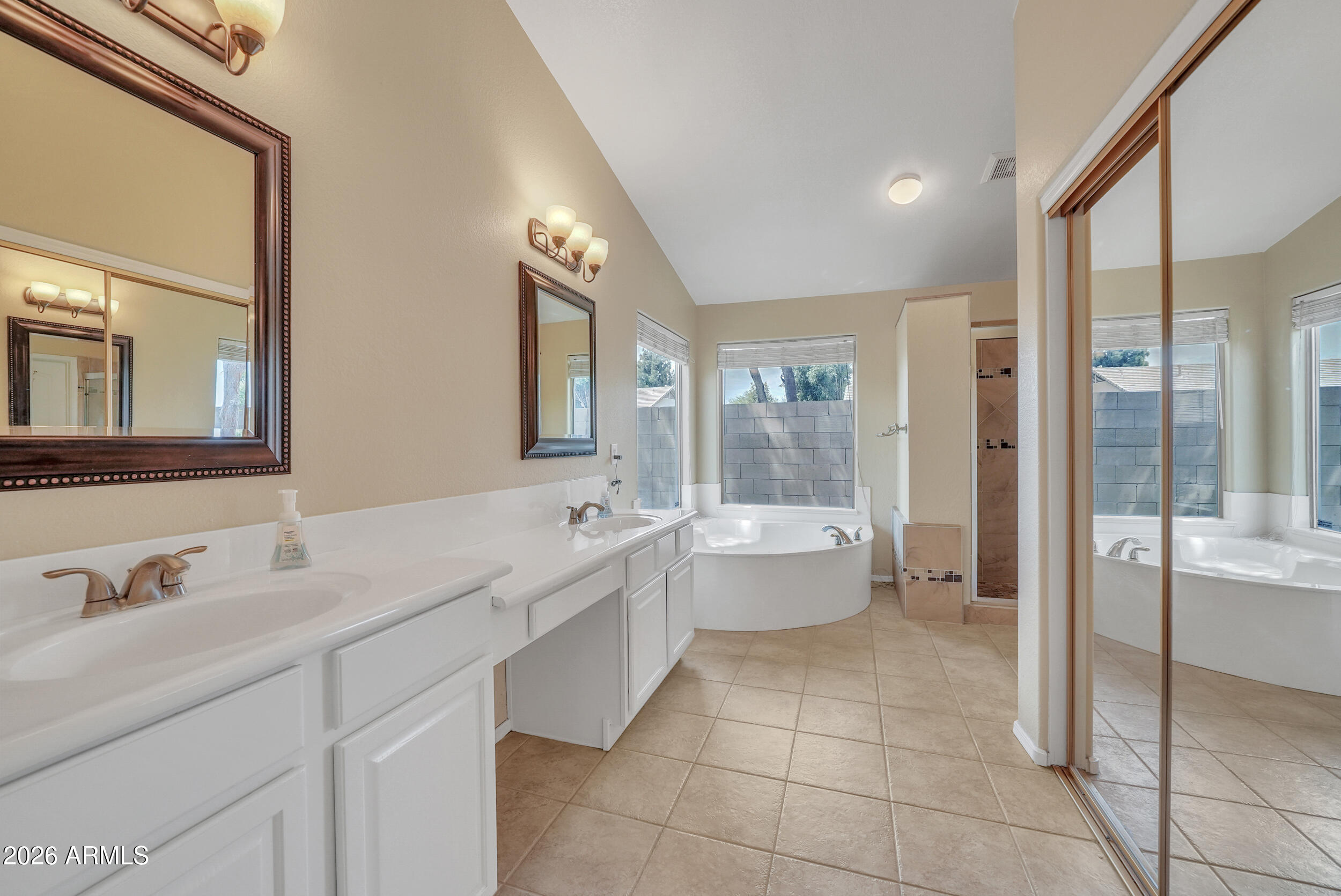2343 East Kempton Road Chandler, AZ 85225 - Photo 14 of 25 Master Bath