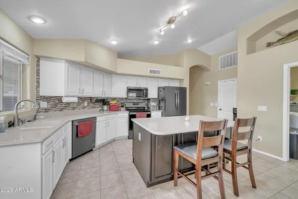 $669,900 | 2343 East Kempton Road, Chandler, AZ 85225