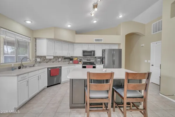$669,900 | 2343 East Kempton Road, Chandler, AZ 85225