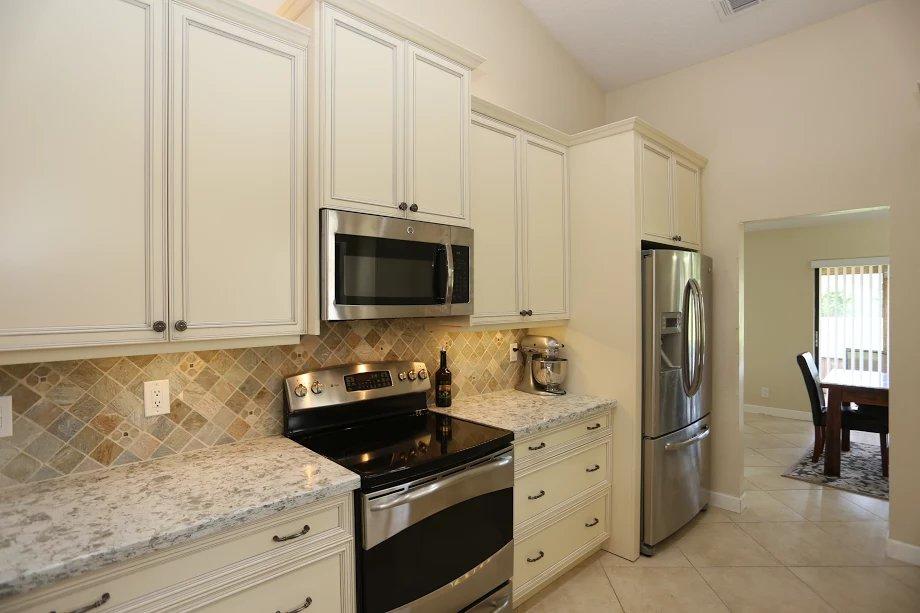 6362 Las Flores Drive Boca Raton, FL 33433 - Photo 13 of 27 Kitchen_2