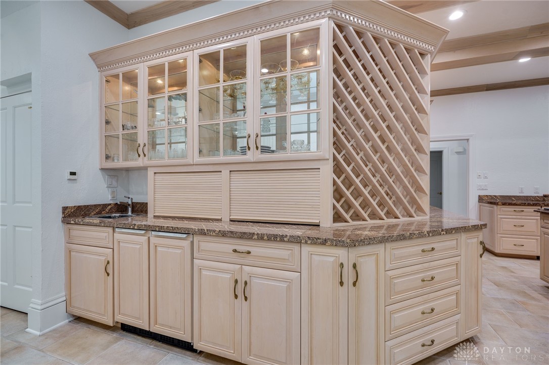 1658 West Alex Bell Road Dayton, OH 45459 - Photo 21 of 71 Gallery Image 21