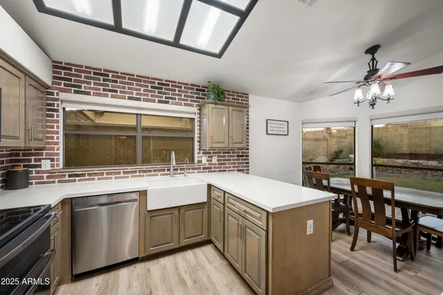 $550,000 | 3914 East Tano Street, Phoenix, AZ 85044