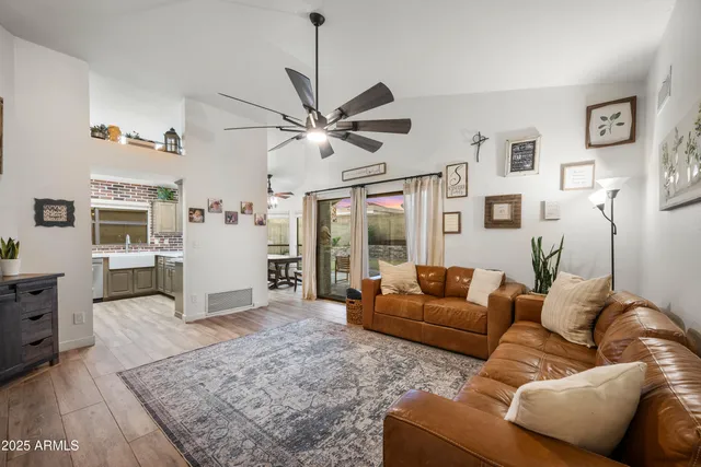 $550,000 | 3914 East Tano Street, Phoenix, AZ 85044