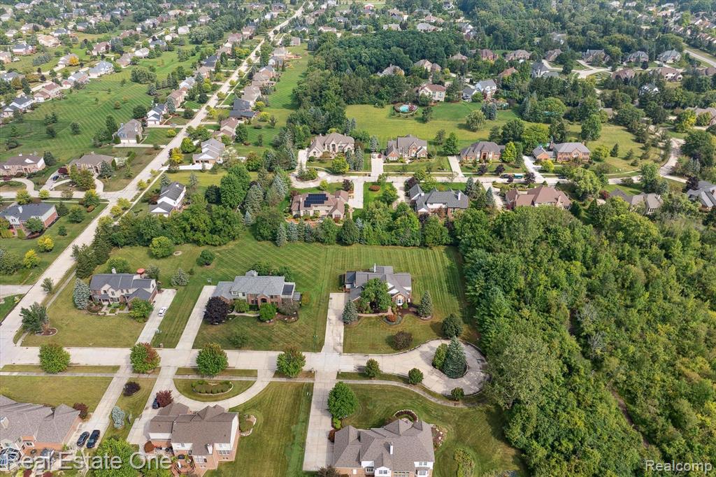 50066 Oak View Court Plymouth, MI 48170 - Photo 58 of 65 Gallery Image 58