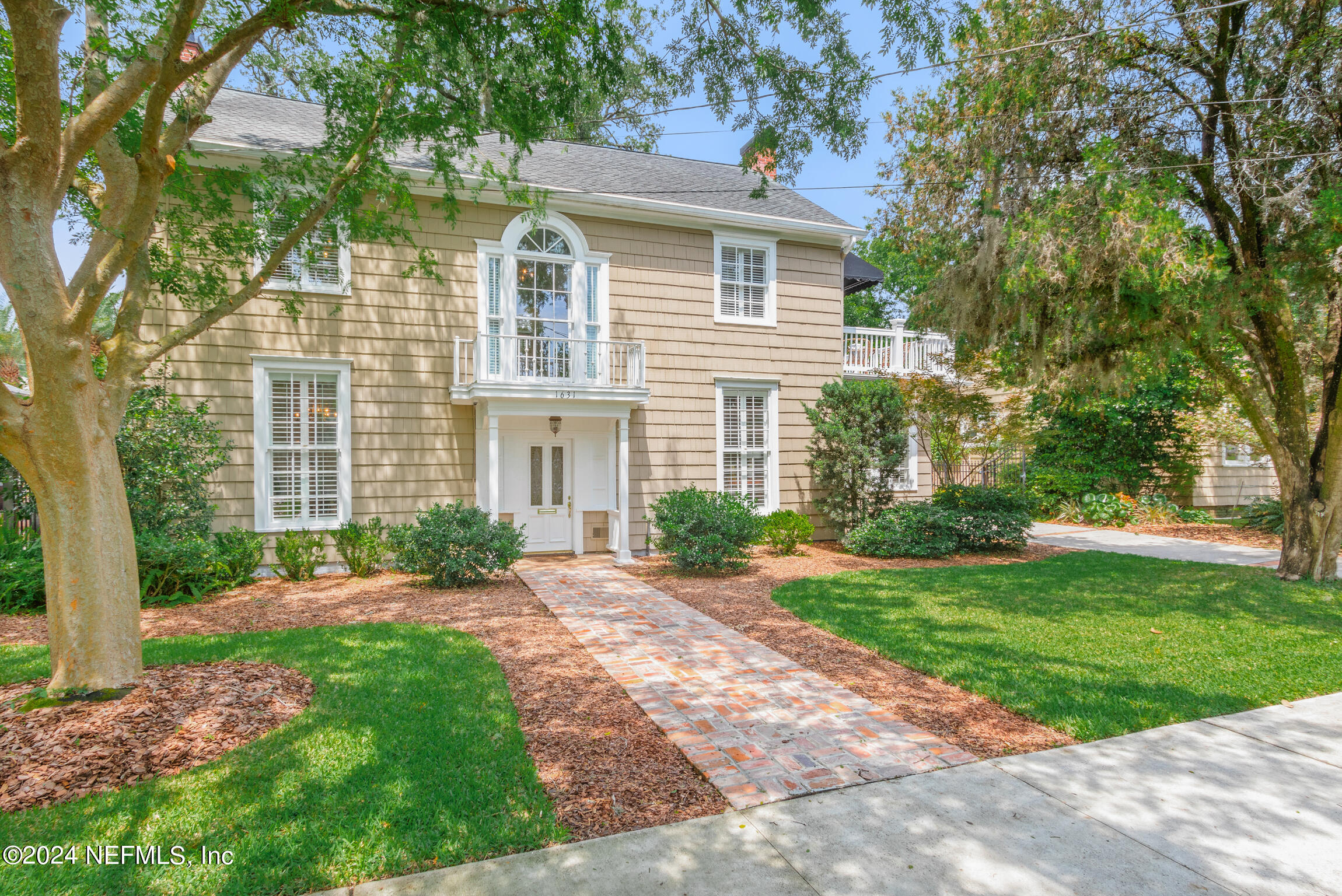 1631 Edgewood Ave South  