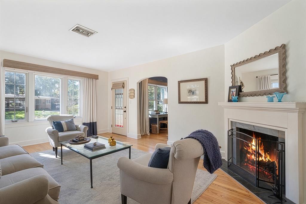 1105 Nottingham Street Orlando, FL 32803 - Photo 4 of 18