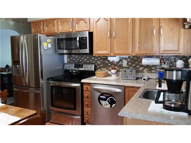 751 Penn View Road Blairsville, PA 15717 - Photo 3 of 12 Kitchen.