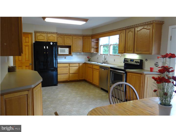 62 Heather Road Newark, DE 19702 - Photo 1 of 25 Gallery Image 1