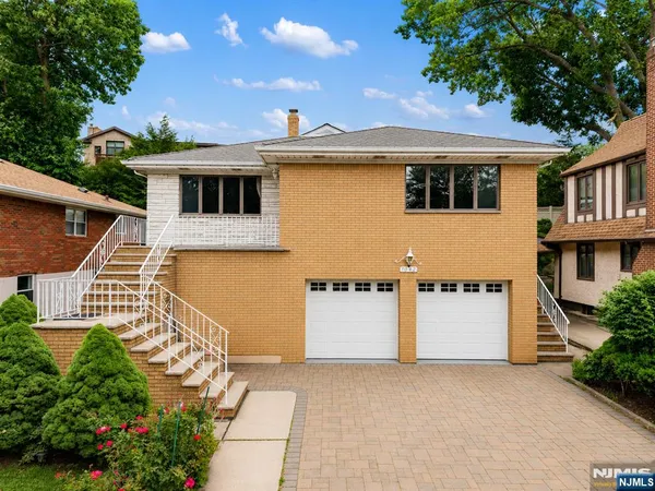 $1,099,000 | 1042 Harvard Place, Fort Lee, NJ 07024