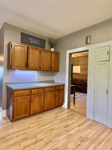 $1,900 | 1201 6th Street Southwest, Willmar, MN 56201