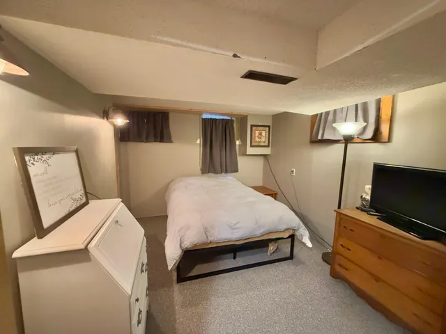 $1,900 | 1201 6th Street Southwest, Willmar, MN 56201