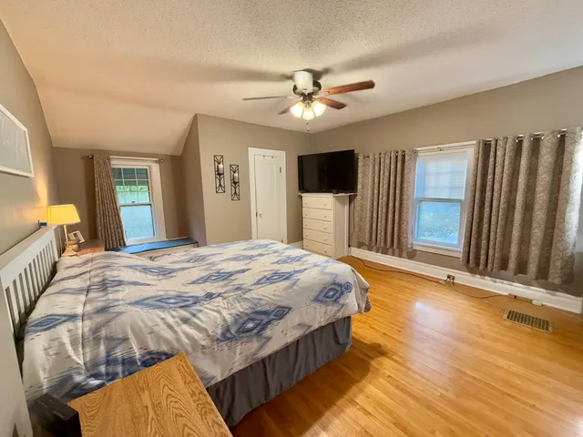 $1,900 | 1201 6th Street Southwest, Willmar, MN 56201