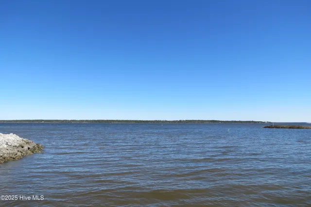 $1,475,000 | 486 Point Of View Drive, Merritt, NC 28556