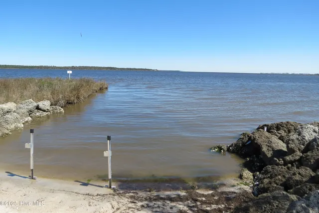 $1,475,000 | 486 Point Of View Drive, Merritt, NC 28556