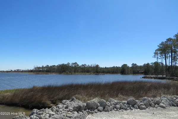 $1,445,000 | 486 Point Of View Drive, Merritt, NC 28556