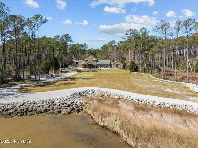 $1,475,000 | 486 Point Of View Drive, Merritt, NC 28556