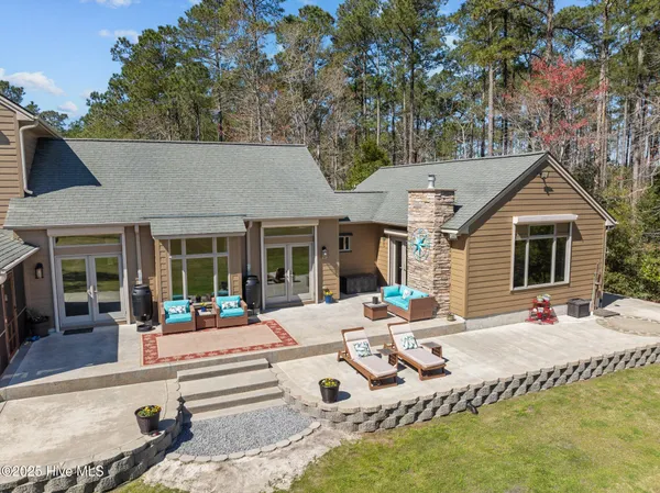 $1,445,000 | 486 Point Of View Drive, Merritt, NC 28556