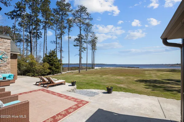 $1,445,000 | 486 Point Of View Drive, Merritt, NC 28556