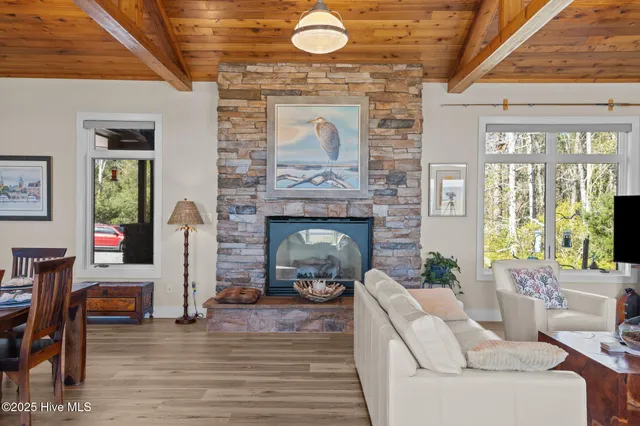 $1,475,000 | 486 Point Of View Drive, Merritt, NC 28556