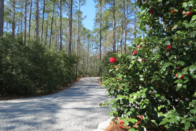 $1,475,000 | 486 Point Of View Drive, Merritt, NC 28556