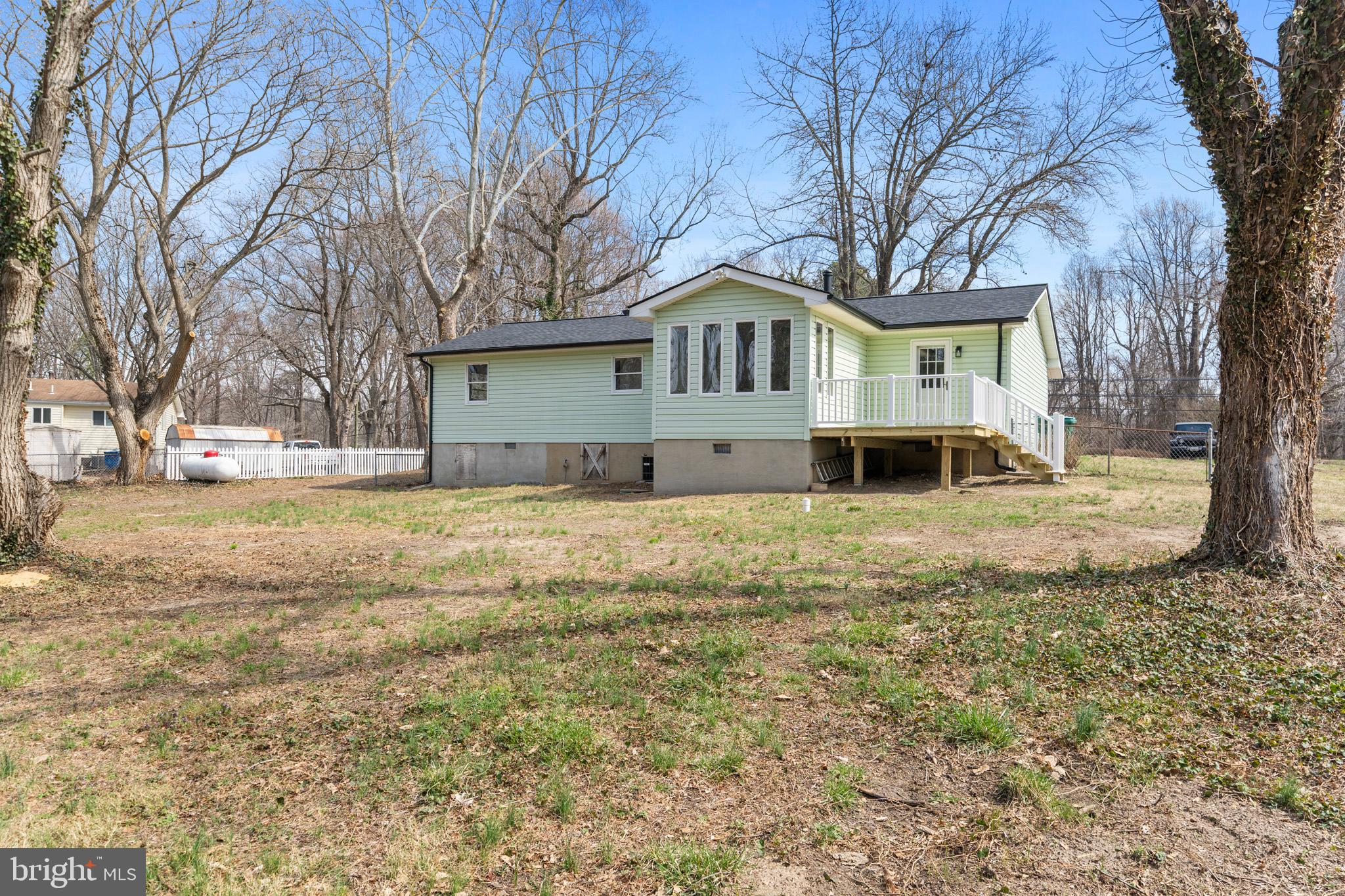 1240 Wilson Road Huntingtown, MD 20639 - Photo 6 of 27 Gallery Image 6